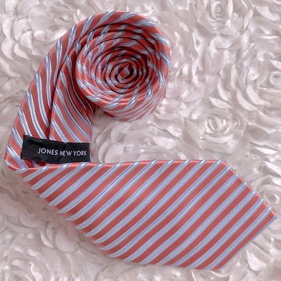 Jones New York Other - New Jones New York mens striped tie